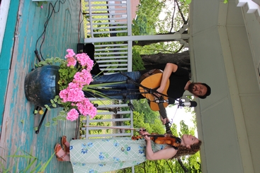 Green Heron Concert fiddle and guitar 0372