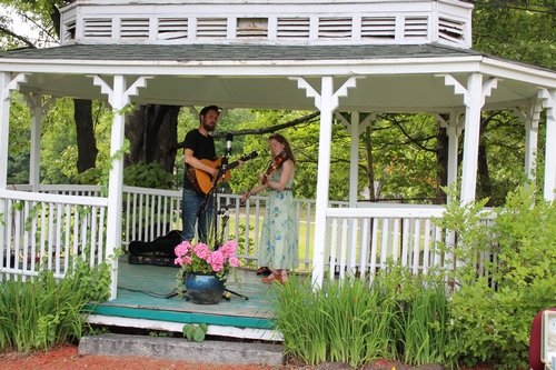 Green Heron Concert at the gazebo 0374